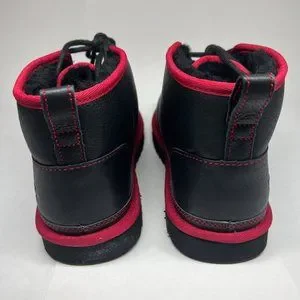 UGG [NEW] Neumel Leather Ankle Boots Wool Lining Black with Red Trim 1133777 UGG Neumel M/1133777 BSRL Chukka Boots Men main image 3